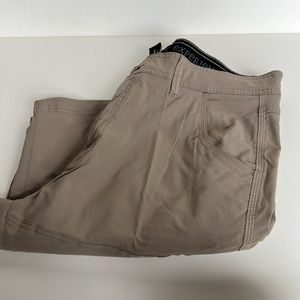 Prana Men’s Active Cargo Shorts size 38
